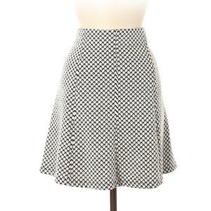 EUC Ann Taylor Loft Outlet Skirt Black and White Size Medium